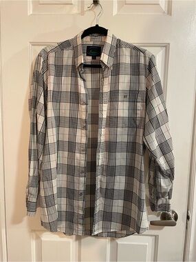 Men's White Plaid Long-Sleeve Button-Down Shirt